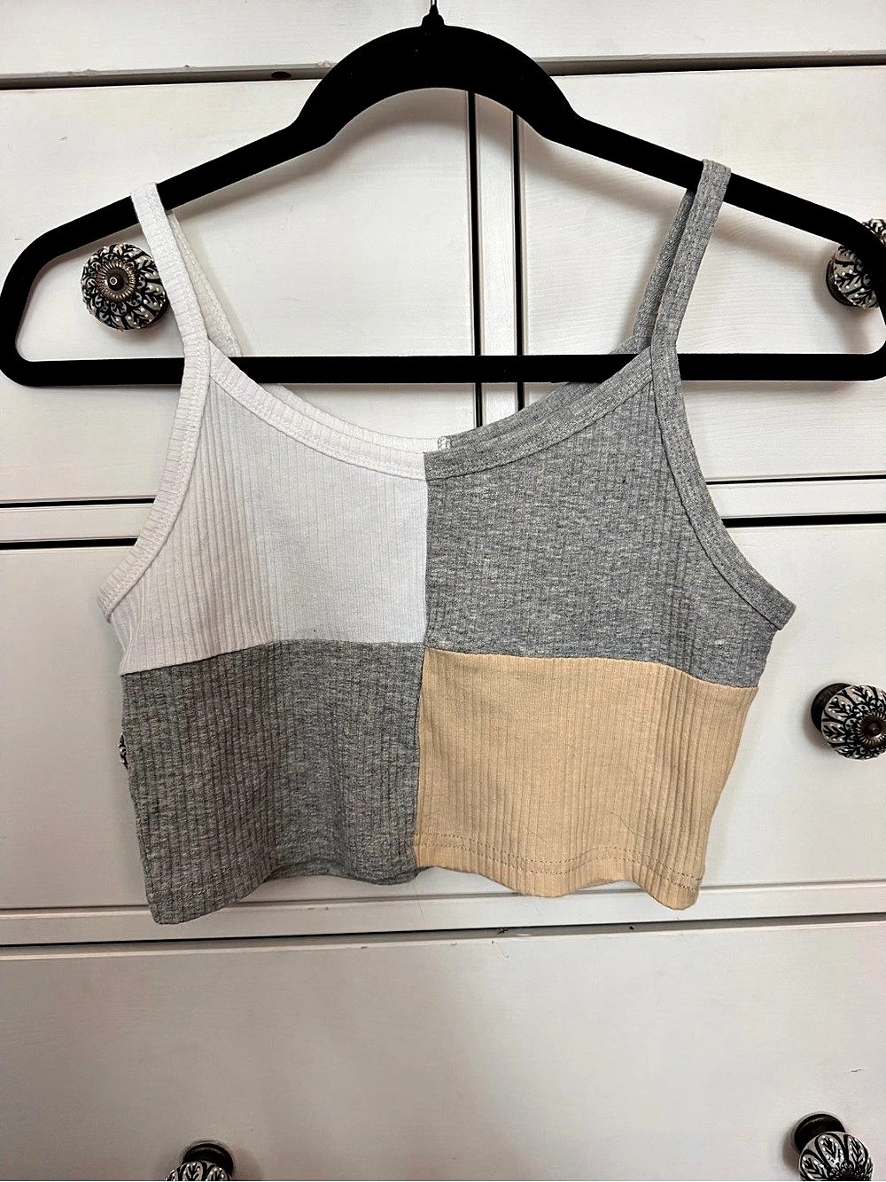 SHEIN Color Block Ribbed Tank Top in Gray & Cream